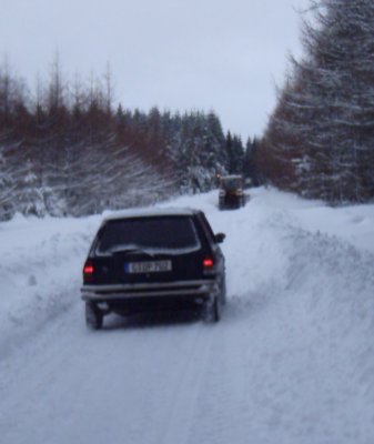 Schneepflug voraus